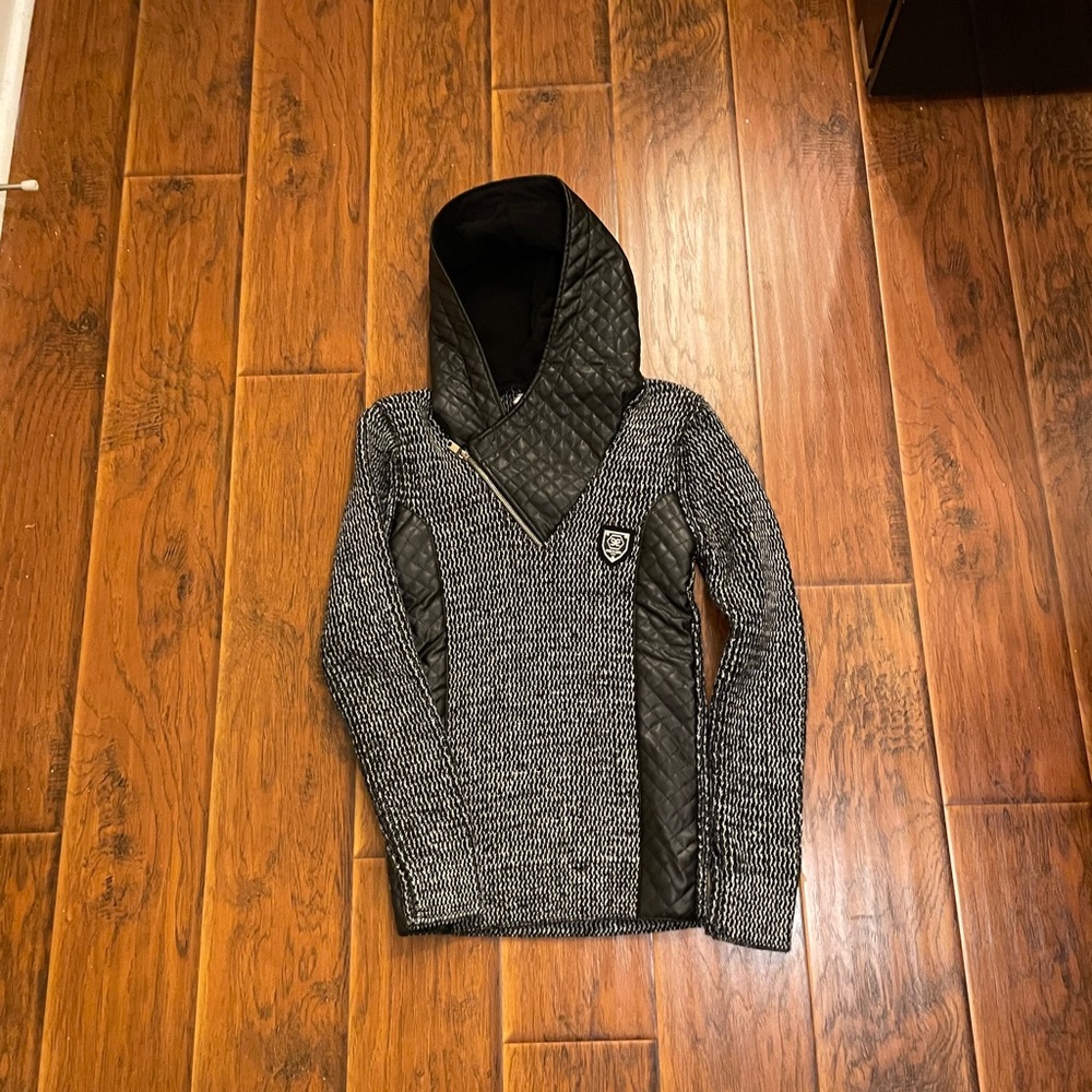 Good quality Sweater